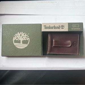 NWT Timberland Brown Leather Flip Clip Wallet